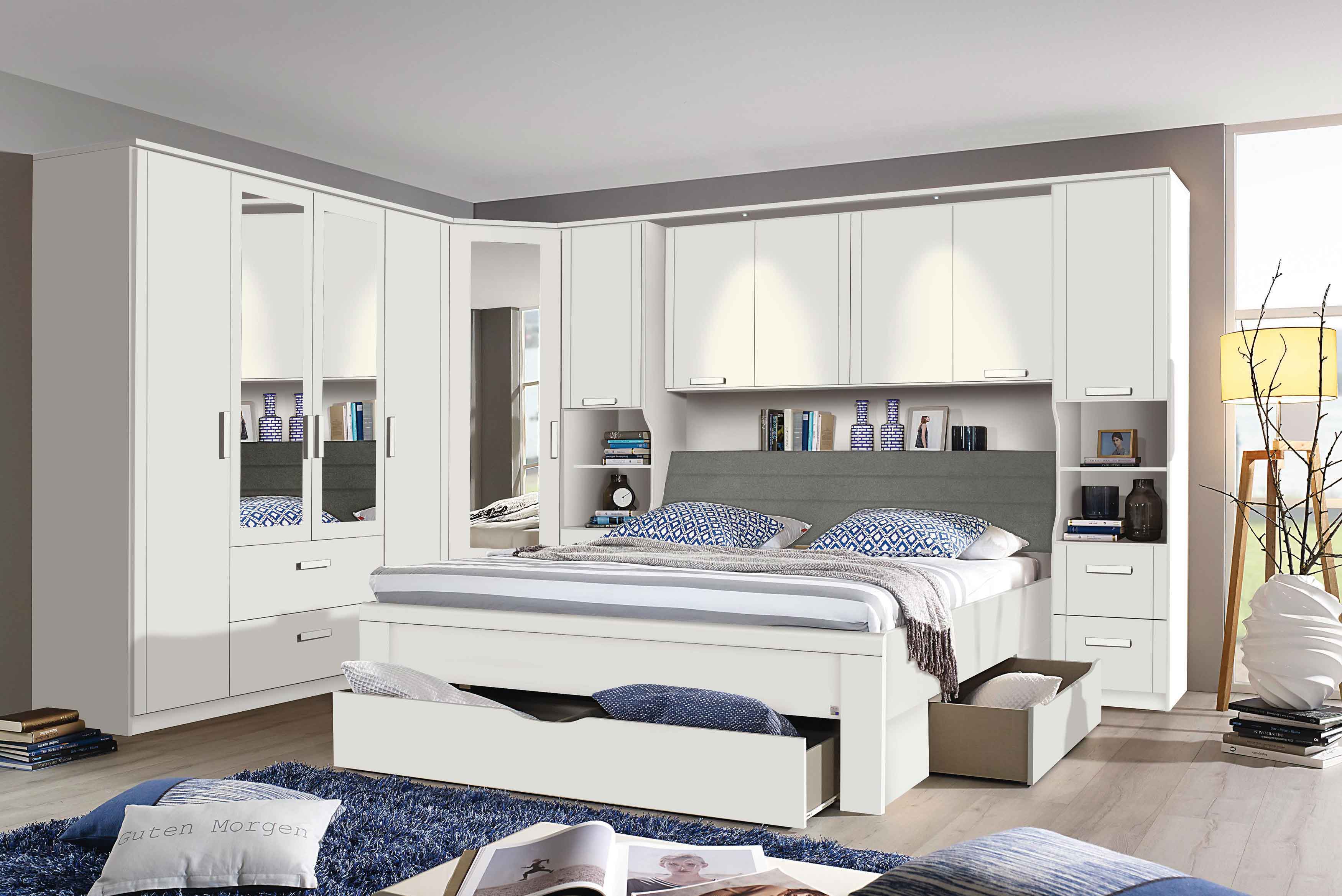 Rauch Lindau Schlafzimmer komplett mit Überbau
